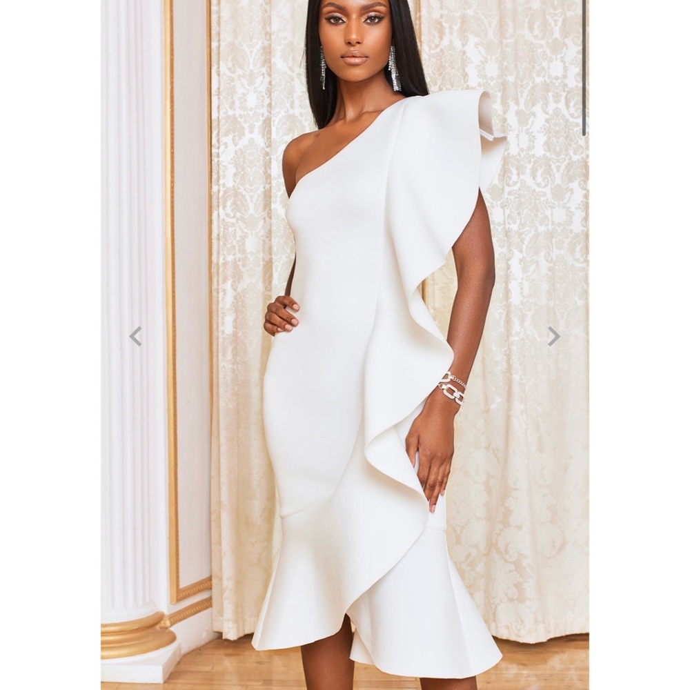 New Lavish Alice Scuba Dress( PEACH COLOR)